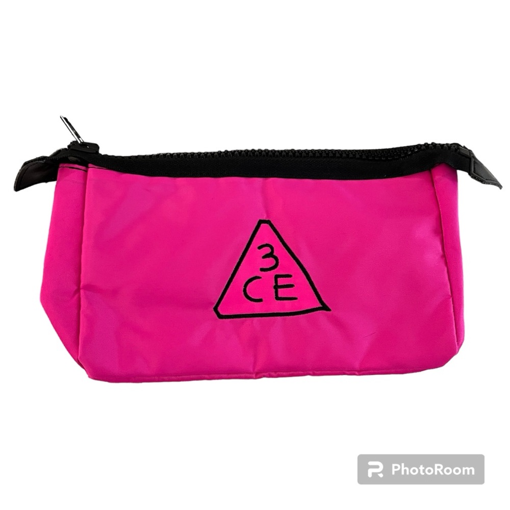 NWT 3CE Large Hot Pink Cosmetic Pouch, Popular Korean Brand,  8.5x5.5 inches